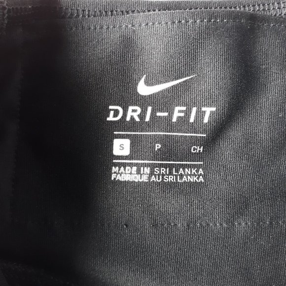 Nike Dri-Fit Black Capris Leggings - Picture 5 of 8